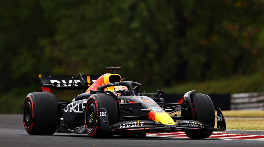 Verstappen na Madžarskem z odliko, Ferrari porazno (foto: Red Bull)