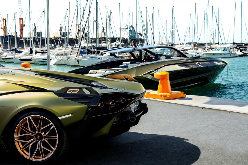 Preverite, kdo je slavni lastnik brutalne Lamborghinijeve jahte (foto: Profimedia)