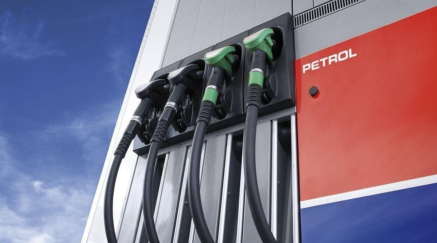 Takšni so bili prihodki Petrola v letu, ko so cene naftnih derivatov dosegle rekorde (foto: Petrol)