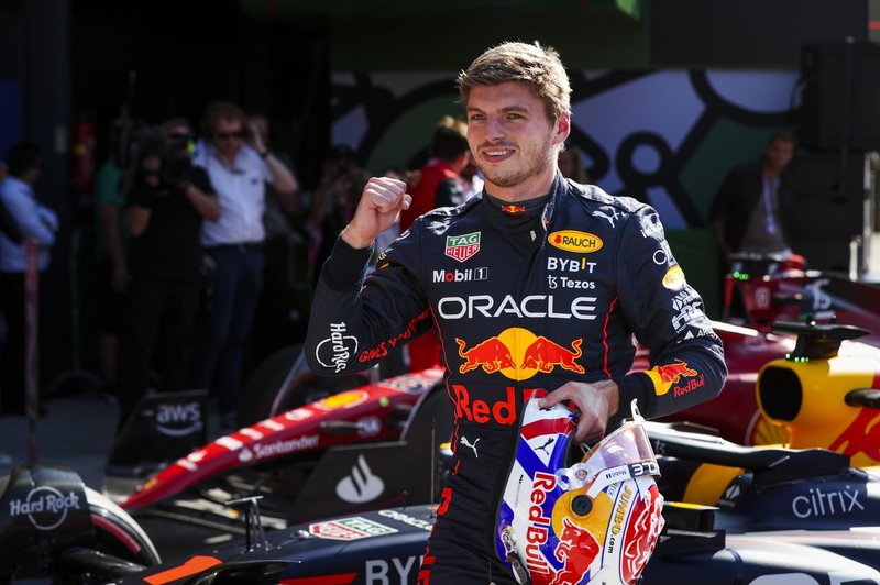 Svetovni prvak in vodilni v letošnjem svetovnem prvenstvu formule 1 Max Verstappen (Red Bull) bo nedeljsko veliko nagrado Nizozemske začel s prvega startnega mesta (foto: Profimedia)