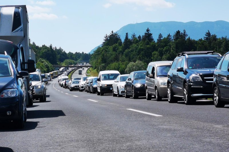 Ta konec tedna se primorski avtocesti raje izognite. A to še zdaleč ni vse ... (foto: Aljoša Rehar/STA)