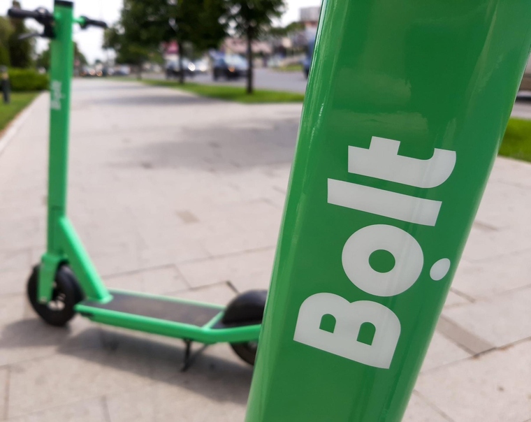 Se tudi vi sprašujete, kakšen je končen dogovor podjetja Bolt in MOL glede uporabe električnih skirojev v prestolnici? (foto: Profimedia)