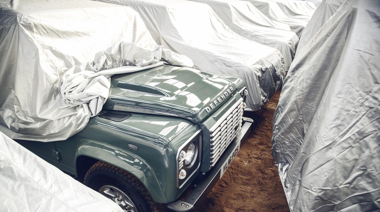 Poglejte, kje lahko kupite enega od 16 novih legendarnih Land Rover Defenderjev, izdelanih leta 2016! (foto: Wicked Automotive)