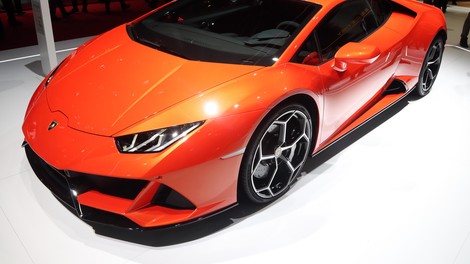 Tudi drugi Lamborghinijev športnik prihodnje generacije bencinsko gnan. A to je še najmanj zanimiva informacija