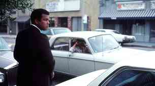 Preverite, v katere avtomobile je boksarski as Muhammad Ali pretopil velik del svojega bogastva