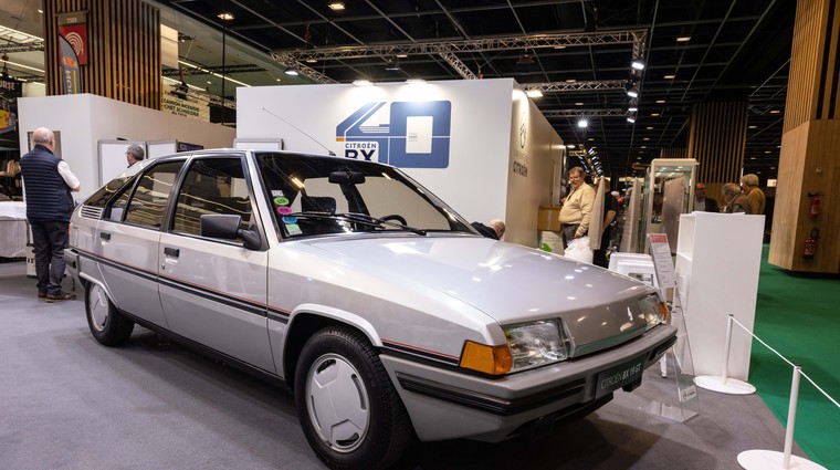 Citroënov posebnež upihnil 40 let. Uganete koliko so jih naredili? (foto: Citroën)