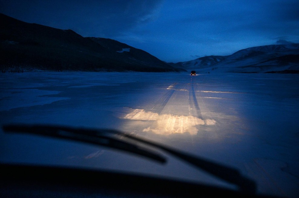 Tu so dnevi slabše vidljivosti; ali znate pravilno uporabljati žaromete (in meglenke)? (foto: Profimedia)