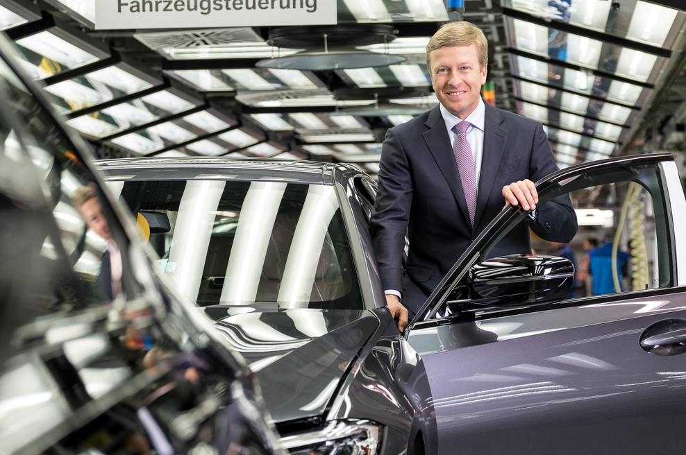 Začrtal je BMW-jevo prihodnost, danes pa je, po 35 letih pri znamki, njegov zadnji delovni dan. Preverite, kdo ga bo nadomestil jutri (foto: BMW)