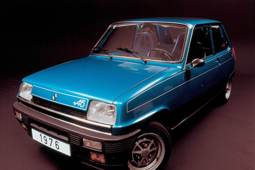 Renault 5 Alpine Turbo – to je tista petka, ki si jo želite imeti, cene pa so trenutno še vedno v okviru razuma.
