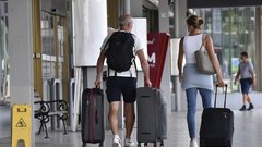 Toliko je turistka plačala za vožnjo od letališča do Ljubljane. Je ta cena normalna?