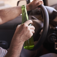 Preverite, kako dolgo v vašem organizmu še ostanejo substance, ki ne sodijo za volan