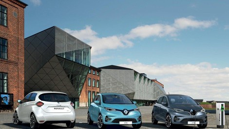 Stari Renaulti in Nissani odpirajo trg, v katerem se obračajo milijarde