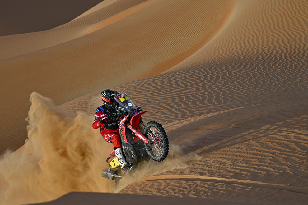 Dakar 2023, dvanajsta etapa: med motociklisti novo ime