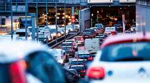 Londončani v prometnih zastojih preživijo kar 135 ur letno, kaj pa Ljubljančani?