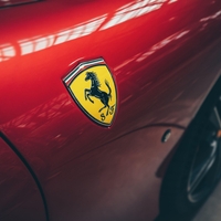 Ojoj, Ferrari ne odpušča: to je 5 zvezdnikov in bogatašev, ki niso našli skupnega jezika s Ferrarijem