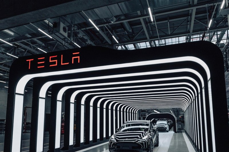 Pri Tesli so nižje subvencije »nadomestili« z znižanjem cen, na nekaterih trgih tudi za okoli 20 odstotkov. (foto: Tesla)
