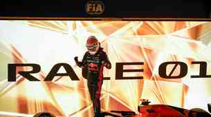 Formula 1: tresla se je gora, rodila sta se Alonso in Aston Martin