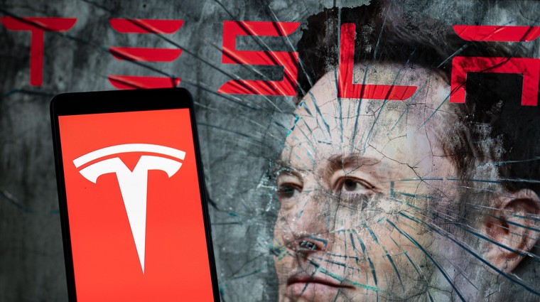 Tesla spet skrbi, da se o njej govori. Kaj si je Elon Musk izmislil tokrat? (foto: Profimedia)