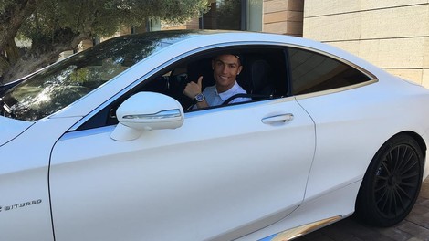 Ronaldo je vedel, da bo v edinstvenem Bugattiju Centodieciju opažen, a tega ni pričakoval …
