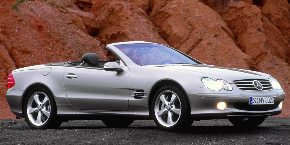 Mercedes-Benz SL R230 Kultni Mercedes-Benz SL je eden najdlje uveljavljenih modelov v zgodovini, saj se je njegova zgodba začela pisati …