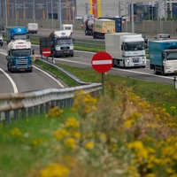 Tempirana bomba na štajerski avtocesti. Ne boste verjeli, kaj vse je bilo narobe s tovornjakom in njegovim voznikom
