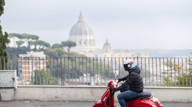 Eksplozija na slovenskem motociklističnem trgu - rekordna prodaja na račun kode 125 (foto: piaggio)