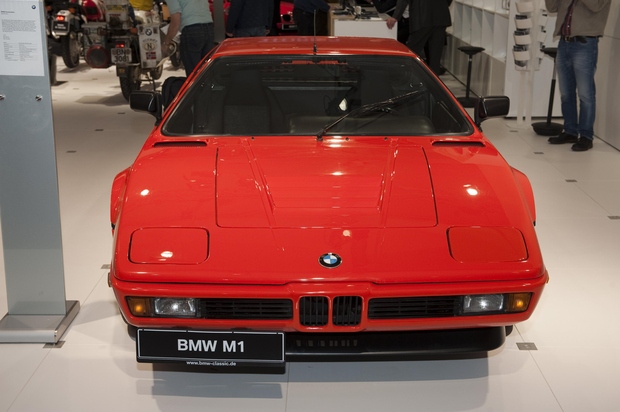 BMW M1 (1978) Ta priljubljeni avtomobil iz začetka 80. let minulega stoletja spada med največje ikone inženirskega znanja v BMW. …