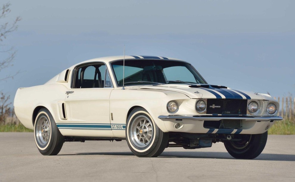 1967 Shelby GT500 Super Snake – 2,2 milijona dolarjev Pokojni Carroll Shelby je eden najvplivnejših ljudi v zgodovini ameriške avtomobilske …