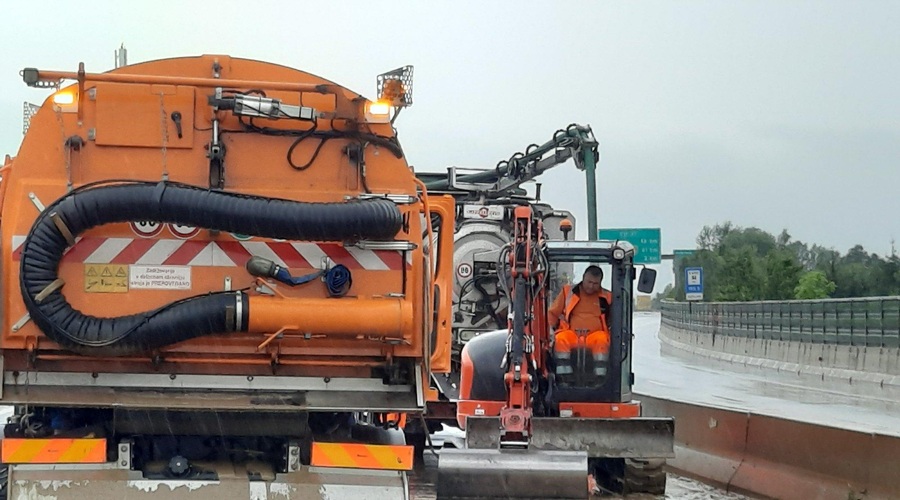 Štajerska avtocesta med Ljubljano in Mariborom ponovno odprta (foto: Dars)