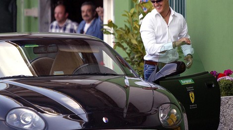 Michael Schumacher je imel svoj čas odličen okus za avtomobile, a v svoji garaži ni skrival le Ferrarijev