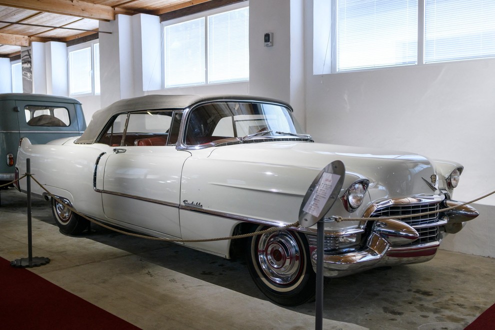 1954-55 Cadillac Eldorado serija 62 Convertibile Coupe