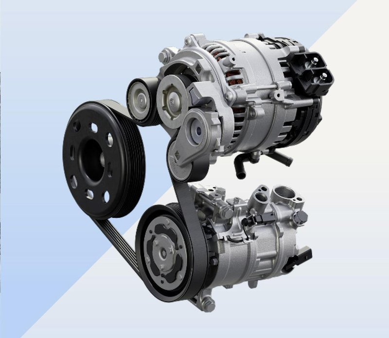 Zagonski alternator zmore dodati 14 kW in 53 Nm navora ICE-motorju.