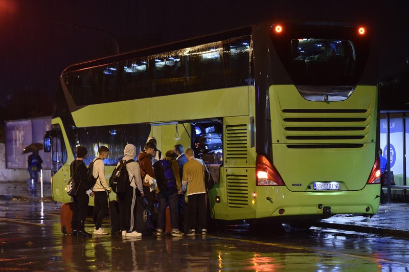 Poostrena kontrola tovornjakov in avtobusov je dala zaskrbljujoče rezultate. To so najpogostejše kršitve (foto: Žiga Živulović j.r./Bobo)