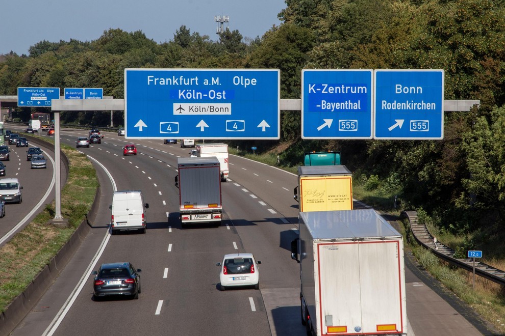 To je (pravi) razlog, zakaj nemške avtoceste nimajo omejitve hitrosti