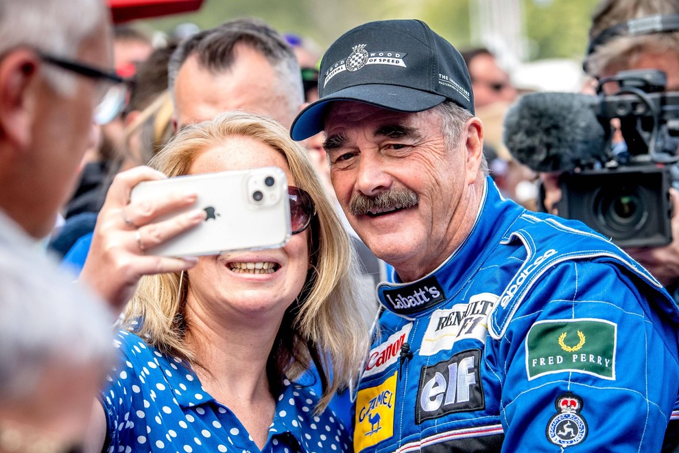 Stara šara ali prava dirkaška zakladnica? Vse to prodaja legendarni Nigel Mansell