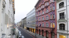 To je bil dan, ko je po ljubljanskih cestah zapeljal prvi avtomobil: veste, kdo je bil za volanom?