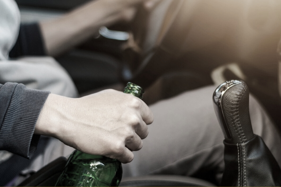 Je vožnji pod vplivom alkohola odklenkalo? Vozniki bodo morali po novem imeti v vozilu vgrajeno ... (foto: Profimedia)