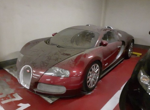 Bugatti Veyron (2007): 1.3 milijona € Bugatti Veyron je tako močan, hiter in drag, da se pred njim skrije marsikateri …