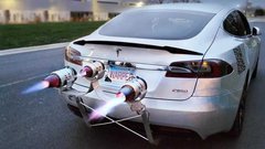 Tesla z reaktivnimi motorji
