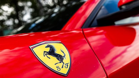 Kako lahko Ferrariju pri trajnosti pomaga tobačna industrija?