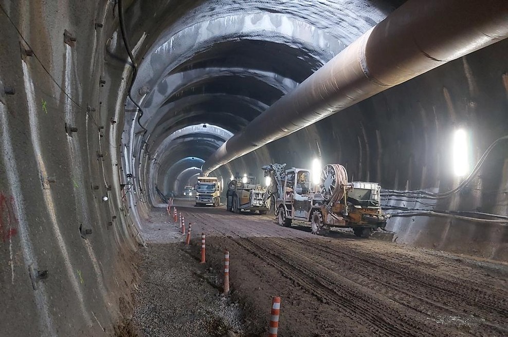 Zgodovinski trenutek: druga cev predora Karavanke bo danes odprta. A ne veselite se prehitro (foto: DARS)