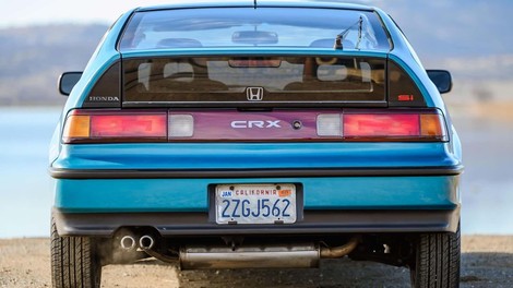 Posebna Honda CRX z več kot pol milijona kilometri na števcu, na dražbi našla novega lastnika: je odštel preveč?