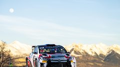 Nova Toyota Yaris GR v kategoriji Rally2 - mokre sanje večine privatnih vonzikov. Tod vrsta je zelo, zelo dolga ... Stephane Lefebre in Andy Malfoy sta si prioriteto zaslužila.