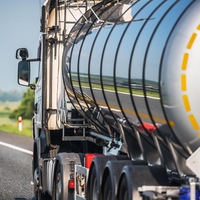 Je to podjetje šlo prek vseh meja ali se je pač znašlo? Trgovec z gorivi je v težavah ...