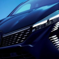 To so najbolje prodajani avtomobili pri nas. V eni kategoriji pa proti vrhu že drvijo tudi Kitajci