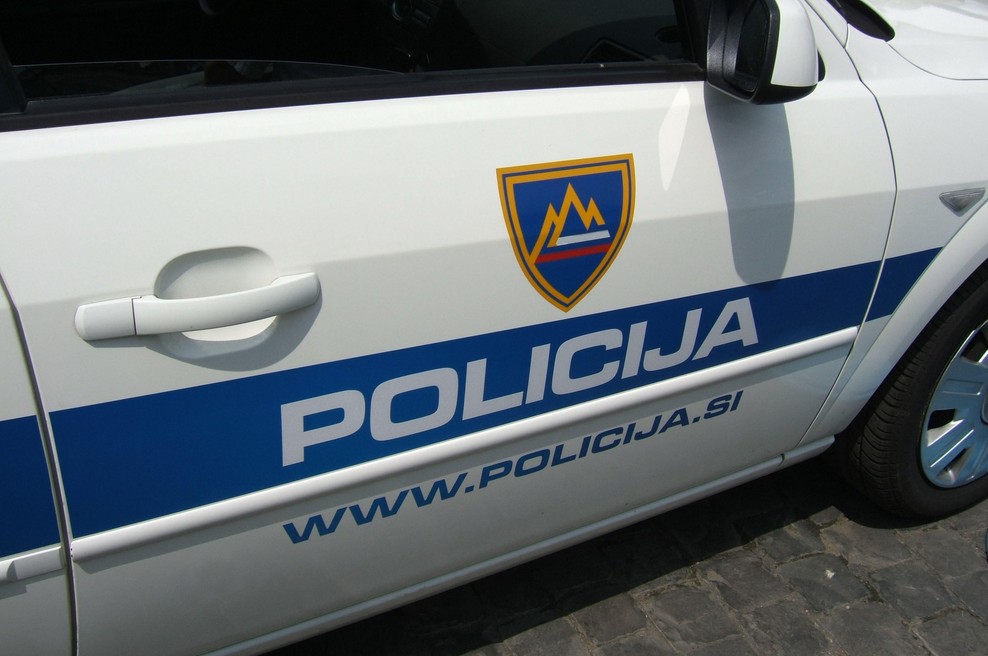 Ljubljančan v Kopru vozil po nasprotnem pasu: ostali vozniki panično 'slalomirali', policija je imela kaj videti (foto: Profimedia)