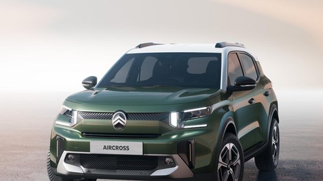 Pri Citroënu želijo z novim C3 Aircrossom ponovno mešati karte