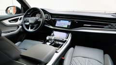 Audi Q8 50 TDI S Line - Ta mogočen hrumeči dizel še vedno vznemirljivo poboža užesa ...
