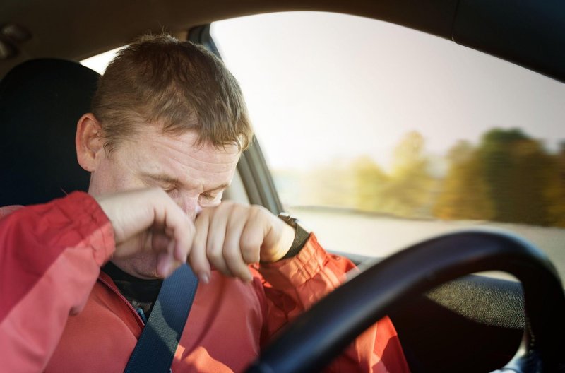 Lepo spomladansko vreme za vožnjo prinaša tudi neprijetnosti – to je ena izmed njih