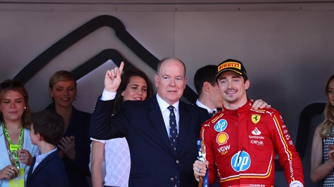 Charles Leclerc v Monaku povzročil prometno nesrečo (VIDEO)